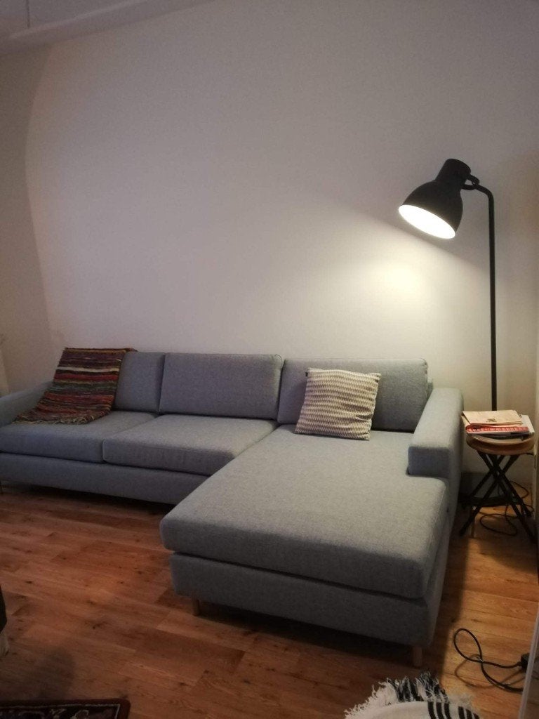 Chaise bleu clair avec chaise longue à droite - Bolia, Maison & Meubles, Canapés | Salons, 75 à 100 cm, 250 à 300 cm, Banc d'angle