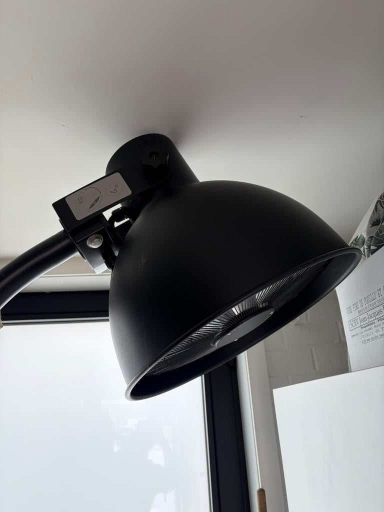 Terrasverwarmer 2000watt (als nieuw), Ophalen, Zo goed als nieuw