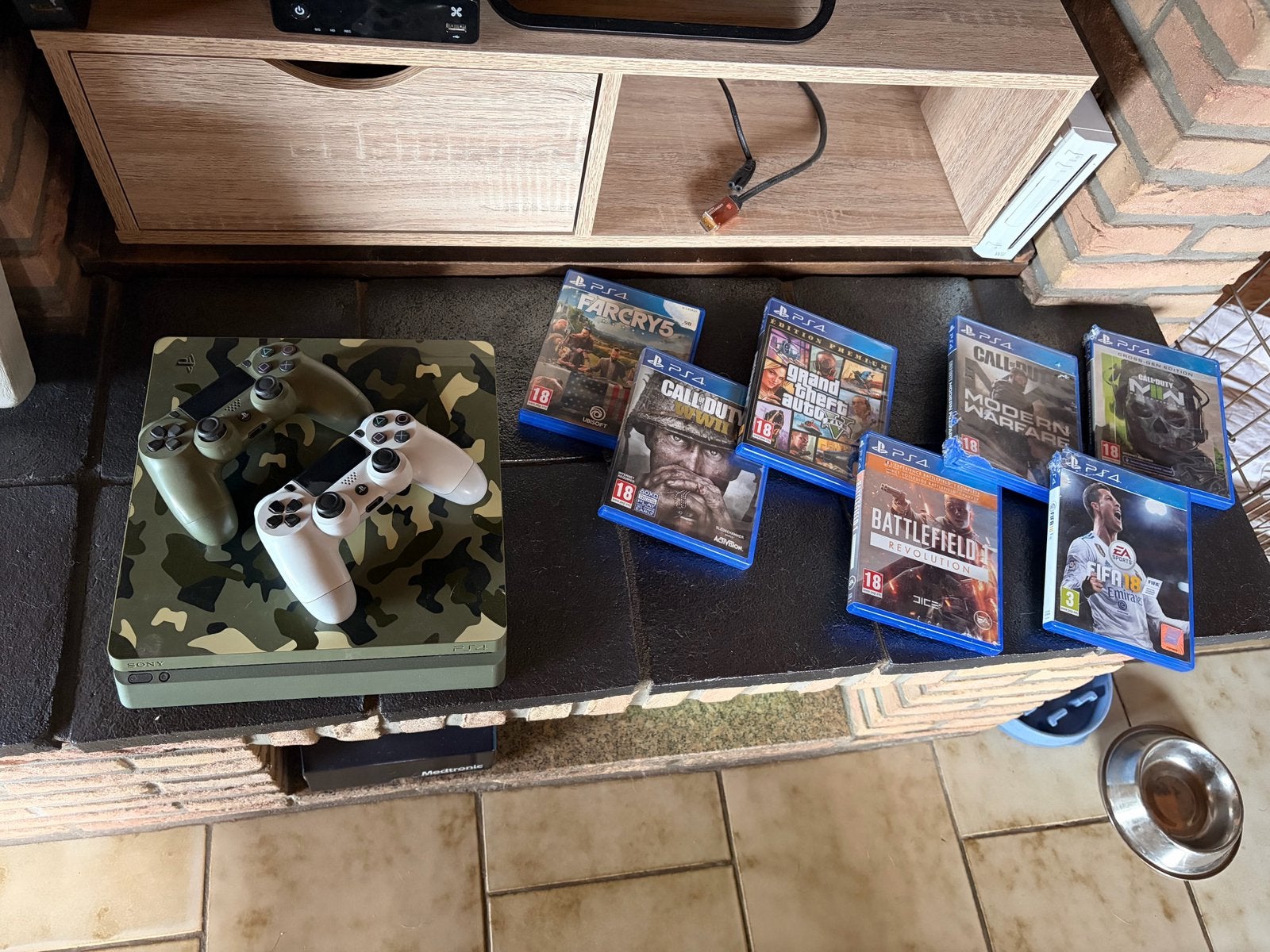 Playstation 4 met 7 spellen, Games en Spelcomputers, Games | Sony PlayStation 4, Ophalen, Gebruikt, Avontuur en Actie