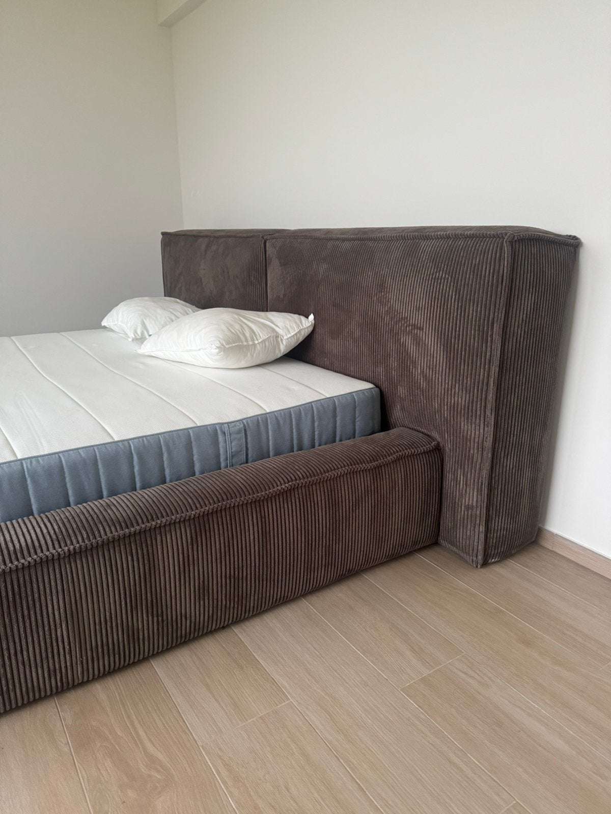 Lit, Huis en Inrichting, Slaapkamer | Boxsprings, Zo goed als nieuw, Bruin, Ophalen