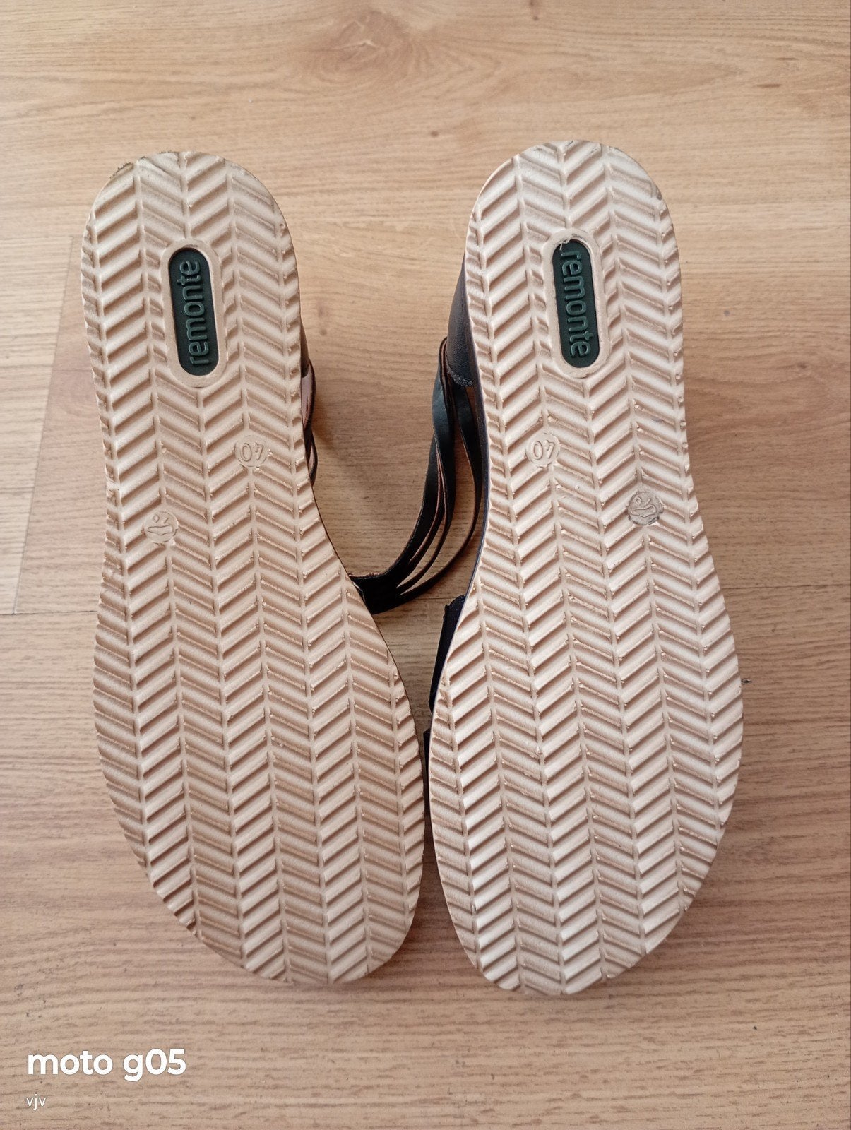 Sandalen, leder, merk Remonte, nieuw, zwart, maat 40, Kleding | Dames, Schoenen, Ophalen of Verzenden, Zwart