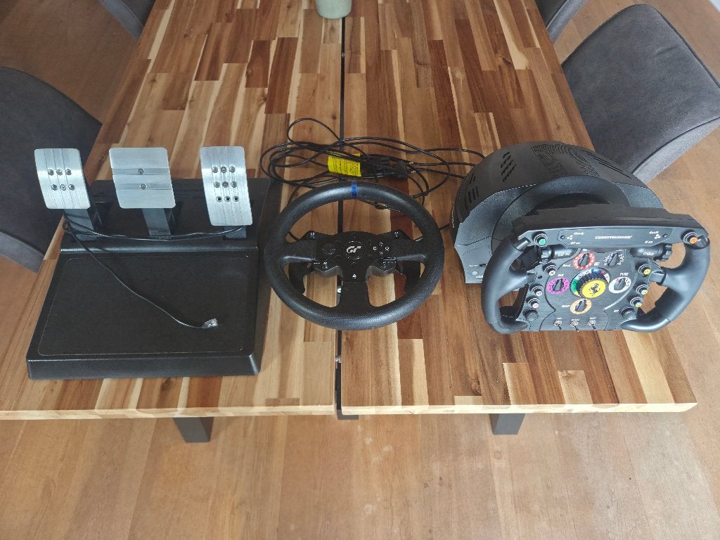 Volant Thrustmaster T300RS GT, Consoles de jeu & Jeux vidéo, Consoles de jeu | Sony Consoles | Accessoires, Enlèvement, Comme neuf