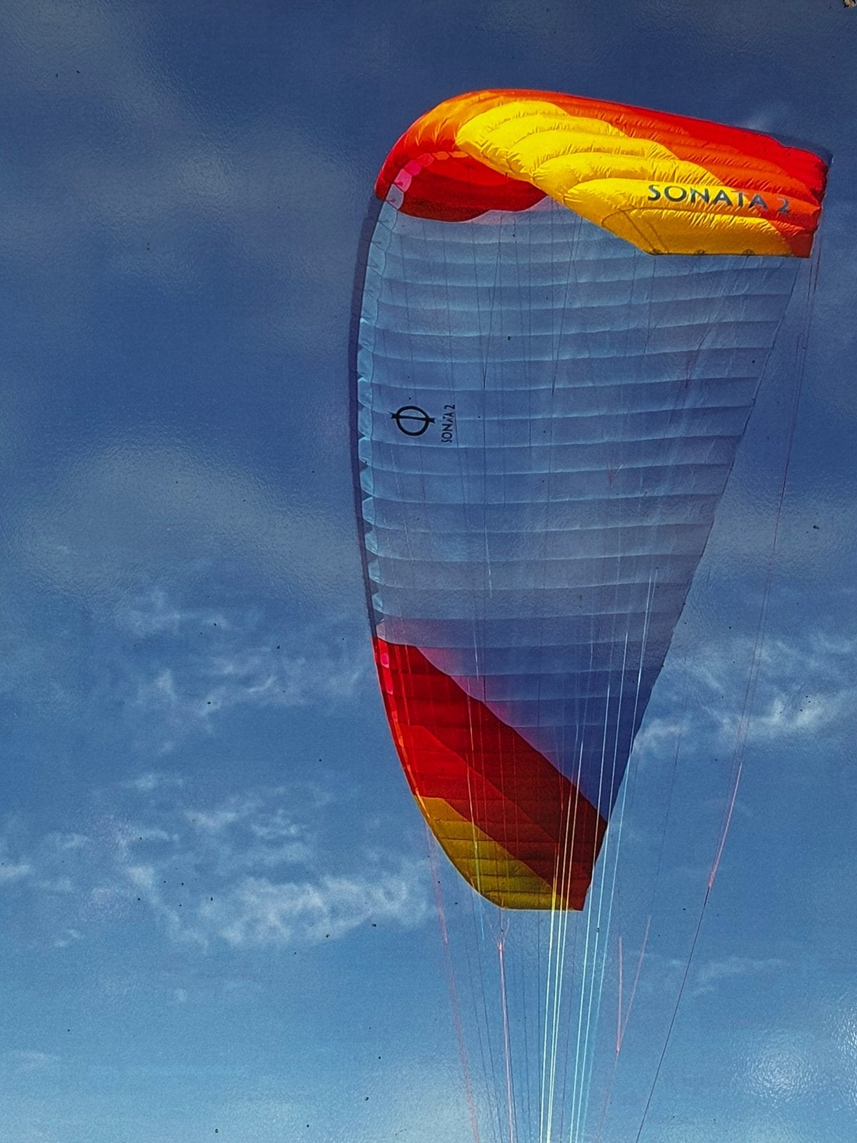 Parapente PHI SONATA 2 - 22 class A. 2023  zeer goede staat, Sports & Fitness, Vol à voile & Parapente, Enlèvement, Utilisé, Écran