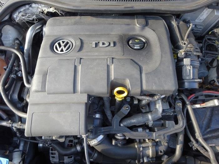Motor van een Volkswagen Polo, Gebruikt, -, Volkswagen, -