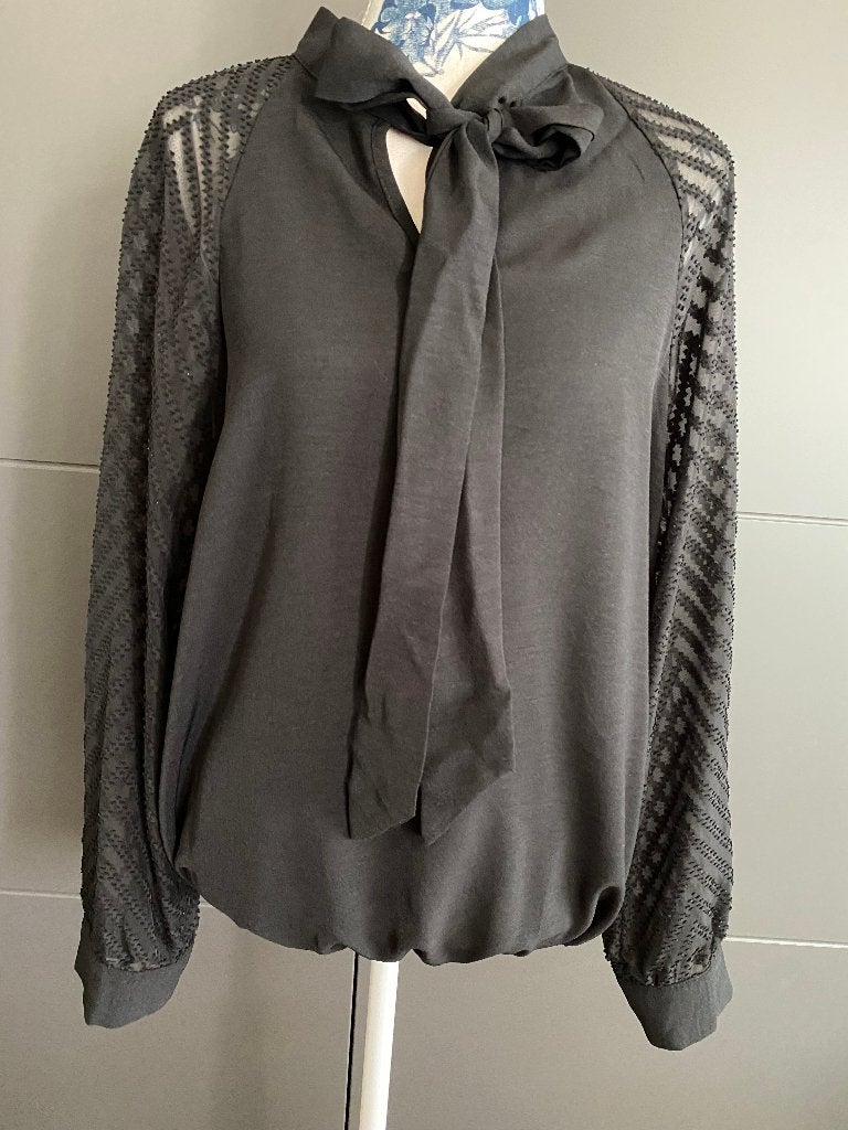 zwarte blouse large, Kleding | Dames, Ophalen of Verzenden