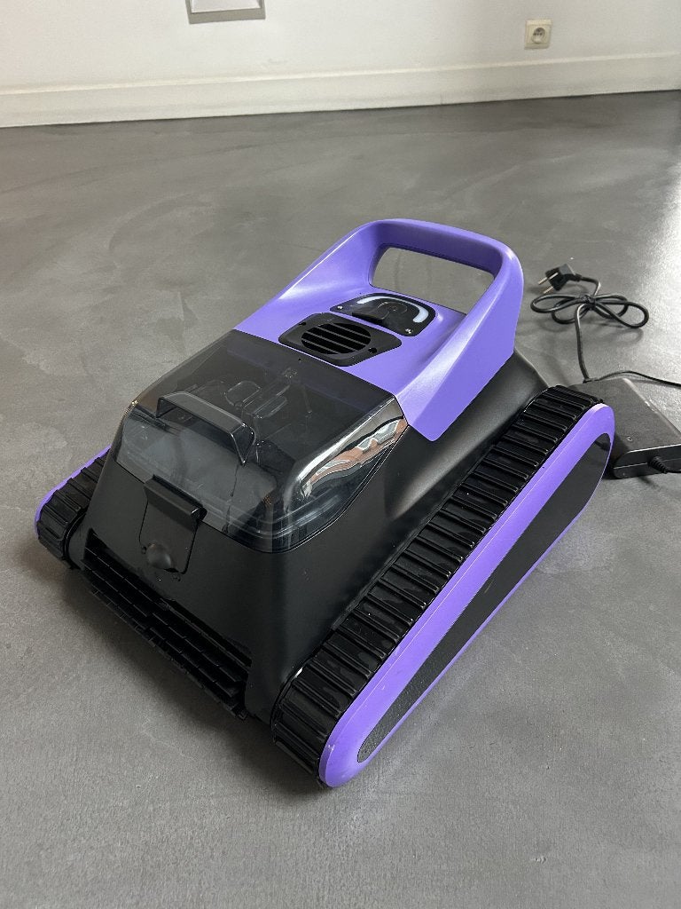 ROBOT DE PISCINE SANS FIL, Enlèvement, Comme neuf, Piscine intégrée