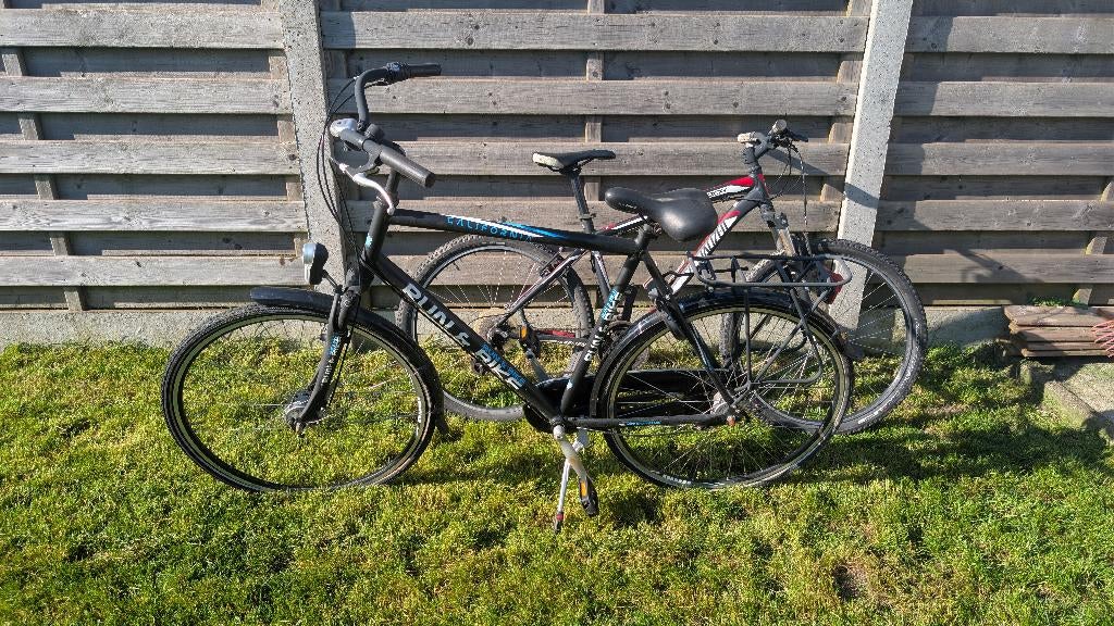 2 fietsen, mountain bike specialized + stadfiets, Fietsen en Brommers, Ophalen, Gebruikt, Overige merken