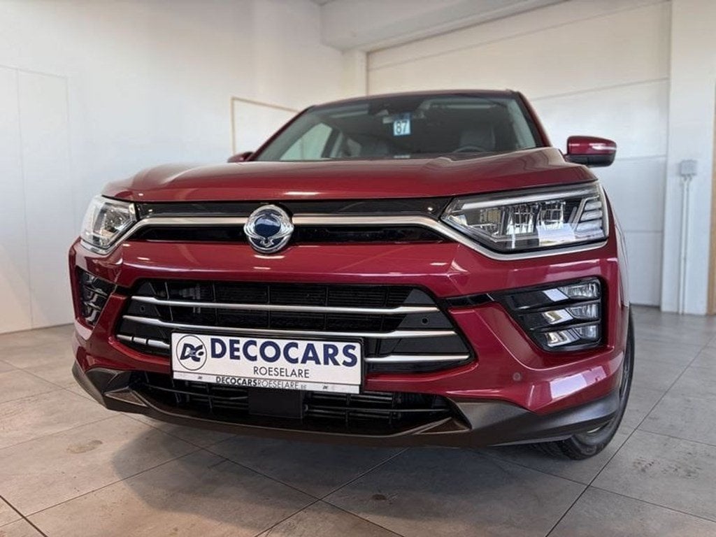 SsangYong Korando Apple Carplay - Android Auto / Camera / L, Rouge, Achat, Boîte manuelle, Noir