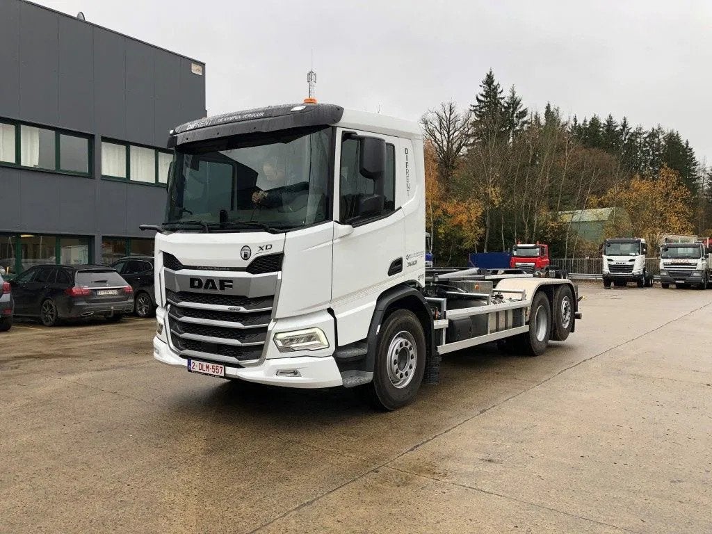 DAF XD 450 FAN 6x2 Road with HYVA Loader 20-6.2-S with bucki, Auto's, Automaat, Euro 6, Wit, Bedrijf