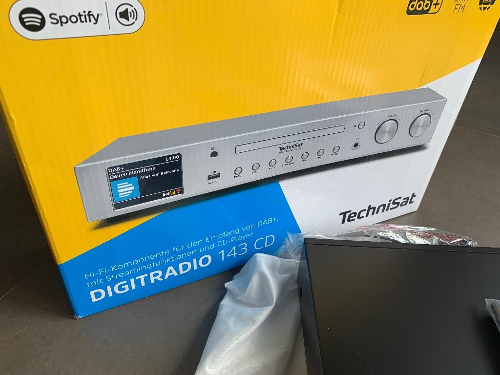 Internet Radio - TechniSat (Nieuw!), Enlèvement ou Envoi, Neuf, Radio