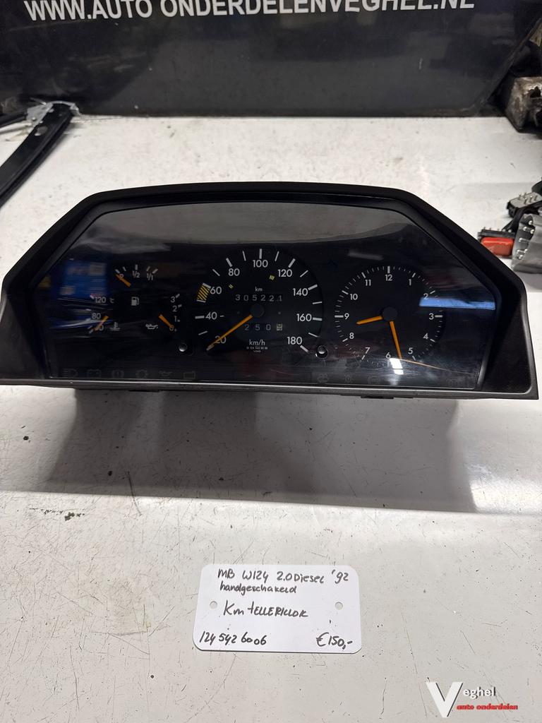 Mercedes W124 2.0 diesel handgeschakeld 1992 Km Tellerklok 1, Auto-onderdelen, Dashboard en Schakelaars, Gebruikt, Ophalen of Verzenden