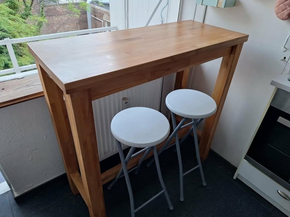 Table haute, Enlèvement, Utilisé