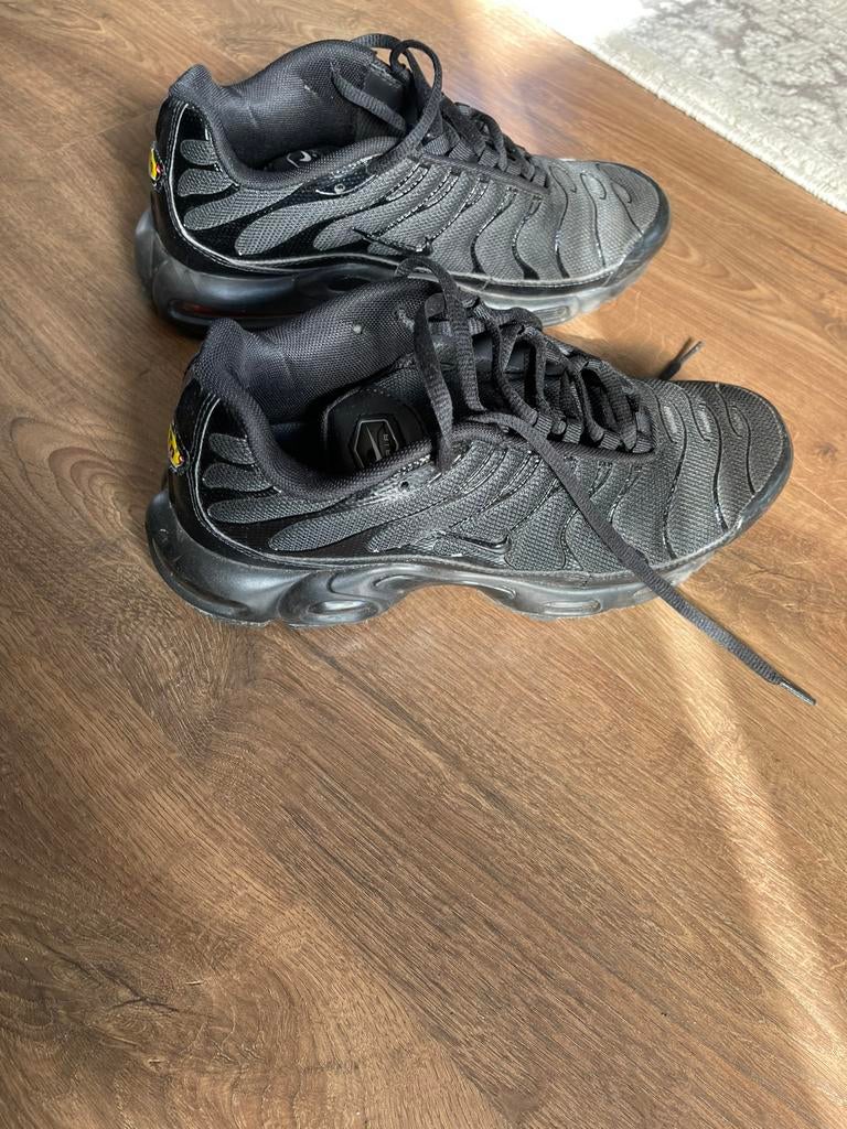 nike tn, Enlèvement ou Envoi, Comme neuf, Baskets, Noir