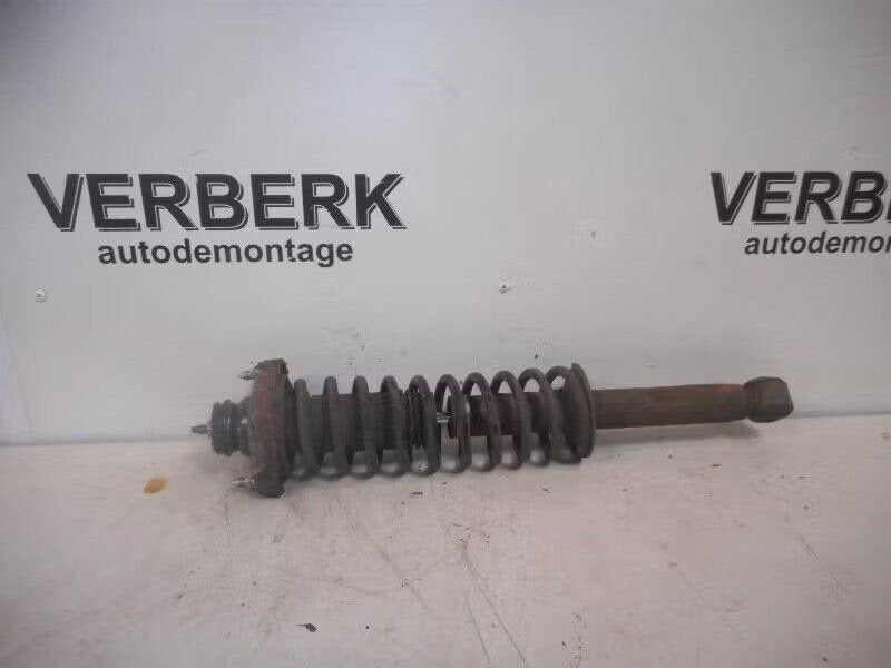 VEERPOOT LINKS ACHTER Volvo S40 (VS) (01-1995/12-2004), Gebruikt, Info@volvocars.com, Ophalen of Verzenden, Volvo