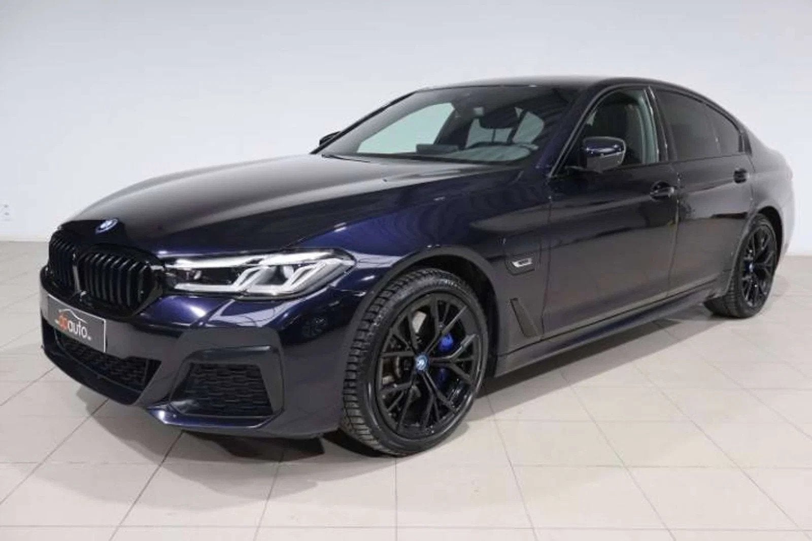 BMW 5 Serie 530 530eAS PHEV M PACK (automatique), Autos, Entreprise, Noir, Automatique, 184 ch