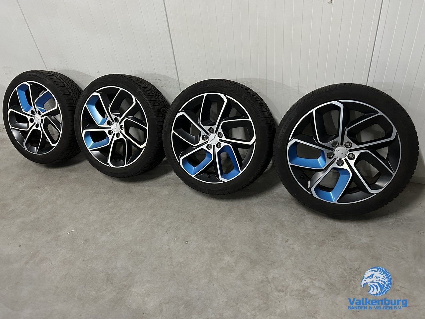 7-8mm! Originele Lynk & Co 20 inch zwarte velgen 5x108 winte, Auto-onderdelen, Banden en Velgen, Gebruikt, -, -, Banden en Velgen