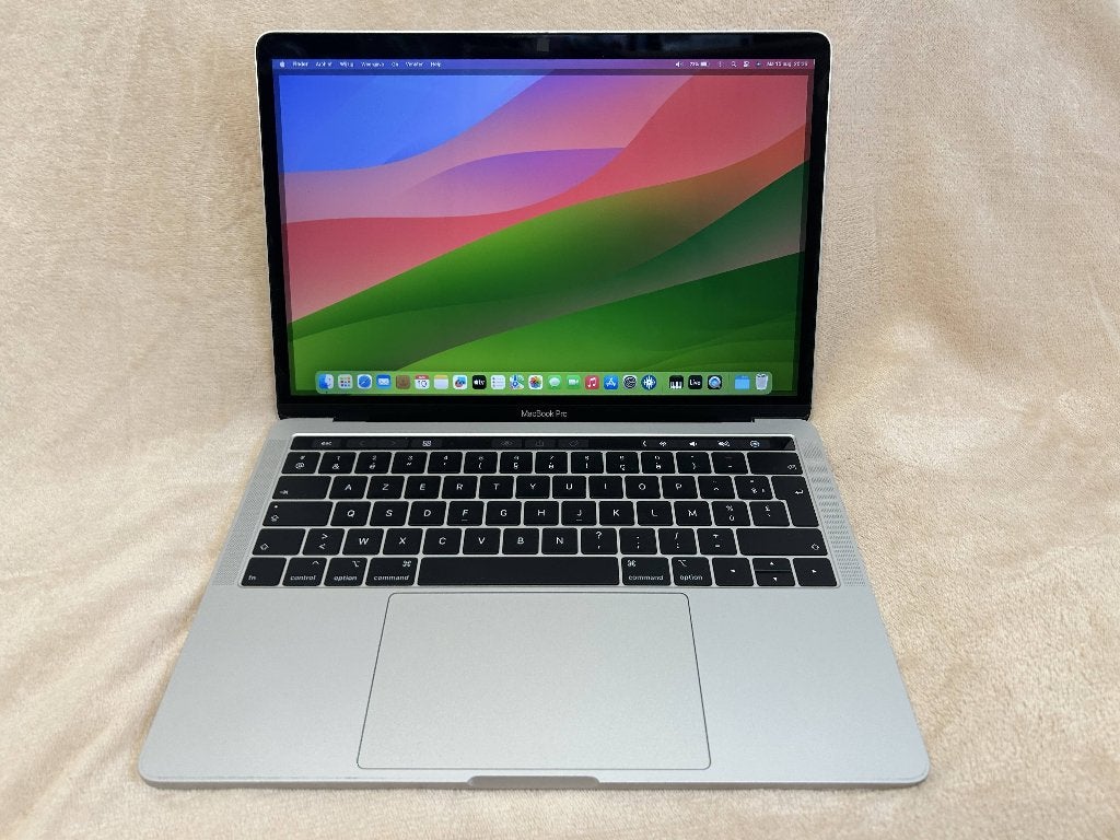 MacBook Pro 13” met Touch Bar, Enlèvement, 8 GB, MacBook