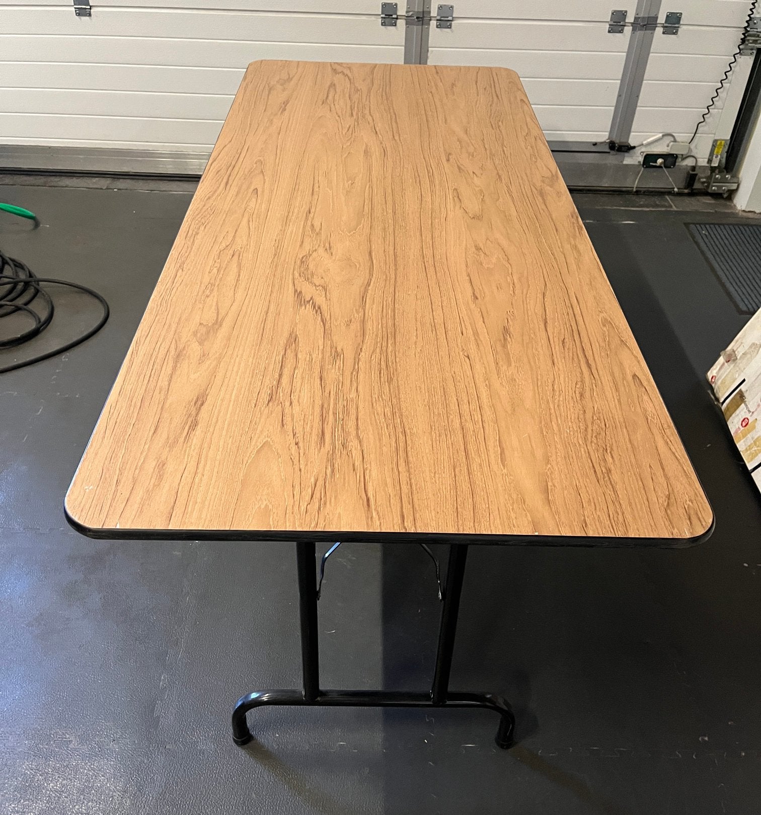 2 stuks Inklapbare kantine tafels tuintafel, Huis en Inrichting, Tafels | Eettafels, Ophalen, Zo goed als nieuw