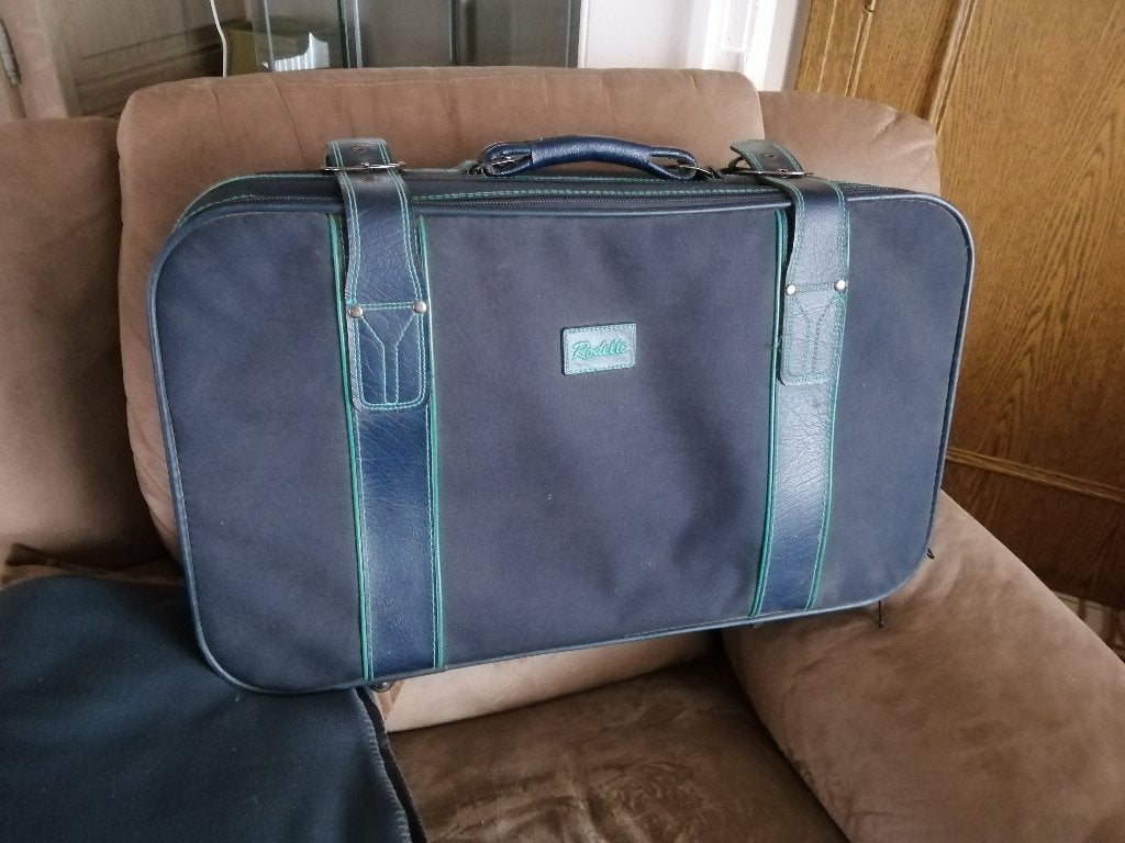 reiskoffer, Handtassen en Accessoires, Overige materialen, Ophalen of Verzenden, Zo goed als nieuw, 35 tot 45 cm