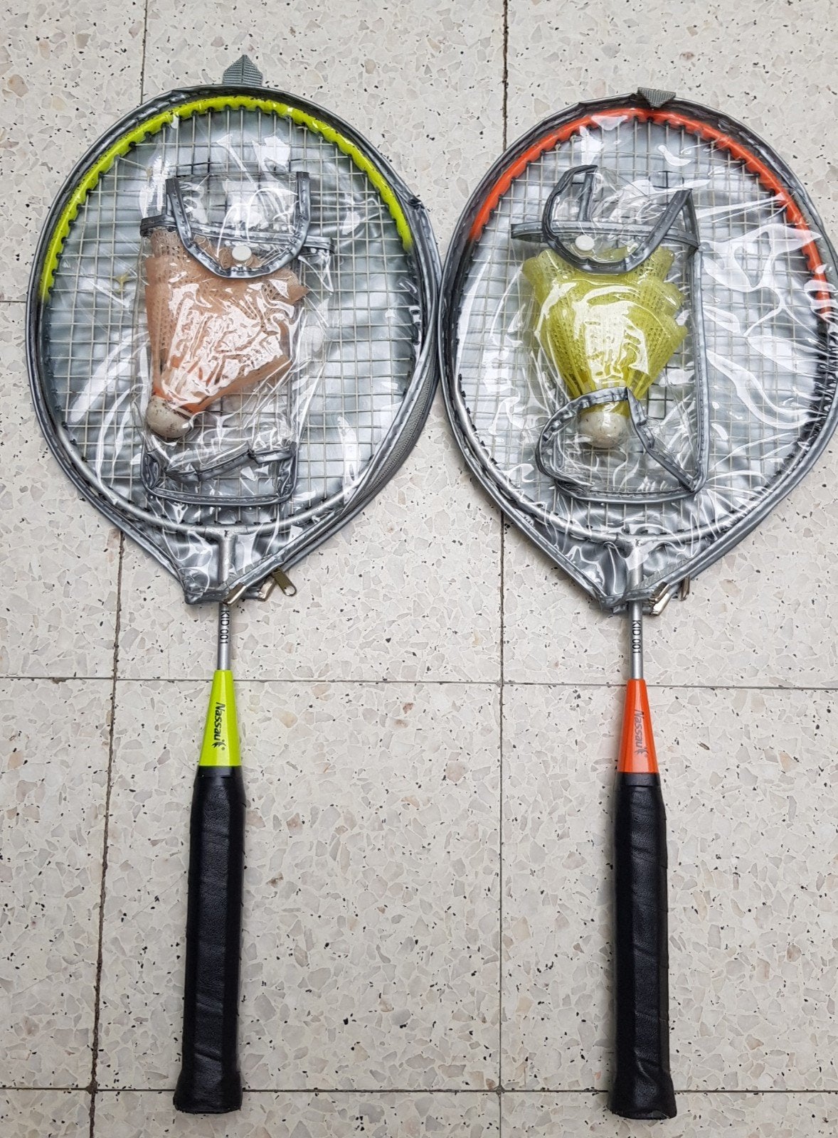 2 Badminton raquettes enfants (Nassau), Sports & Fitness, Badminton, Enlèvement ou Envoi, Raquette(s)