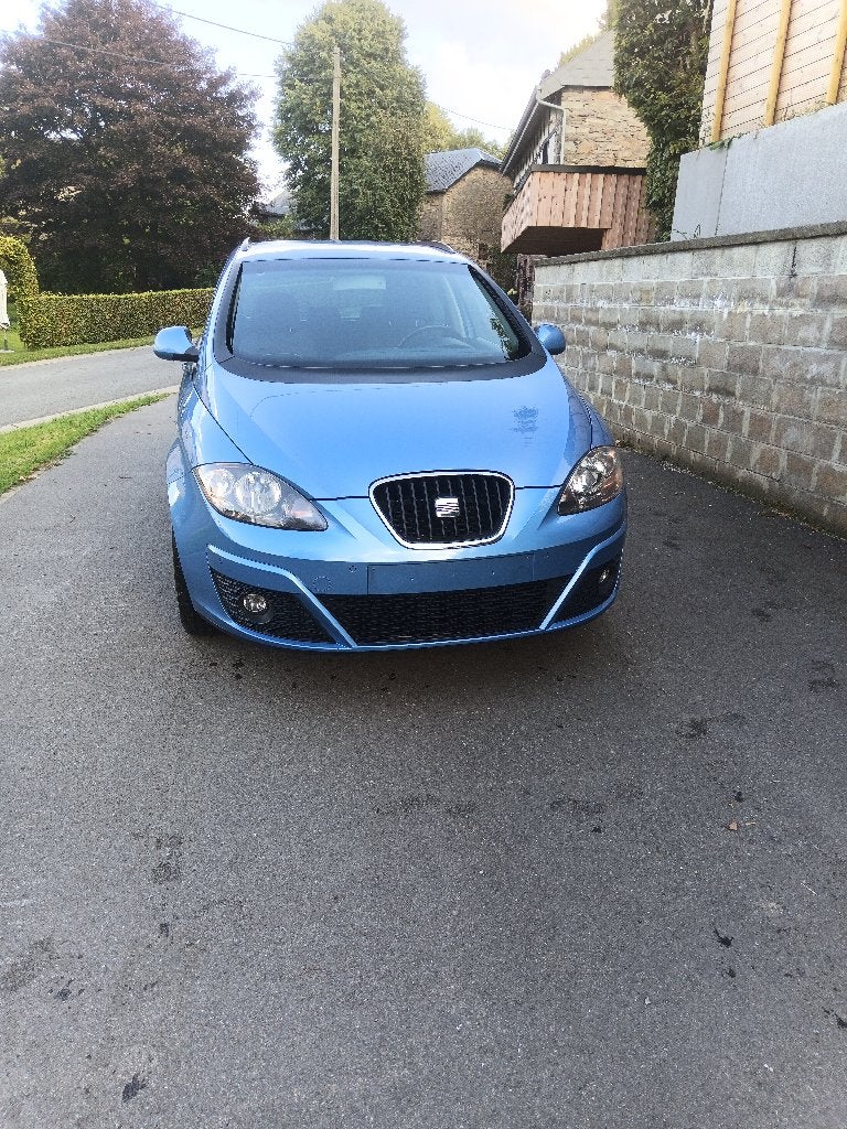 SEAT Altea XL 1.6 CR TDi Ecomotive I-TECH [MARCHANT/EXPORT], Autos, Seat, Euro 5, Achat, Boîte manuelle, 5 portes