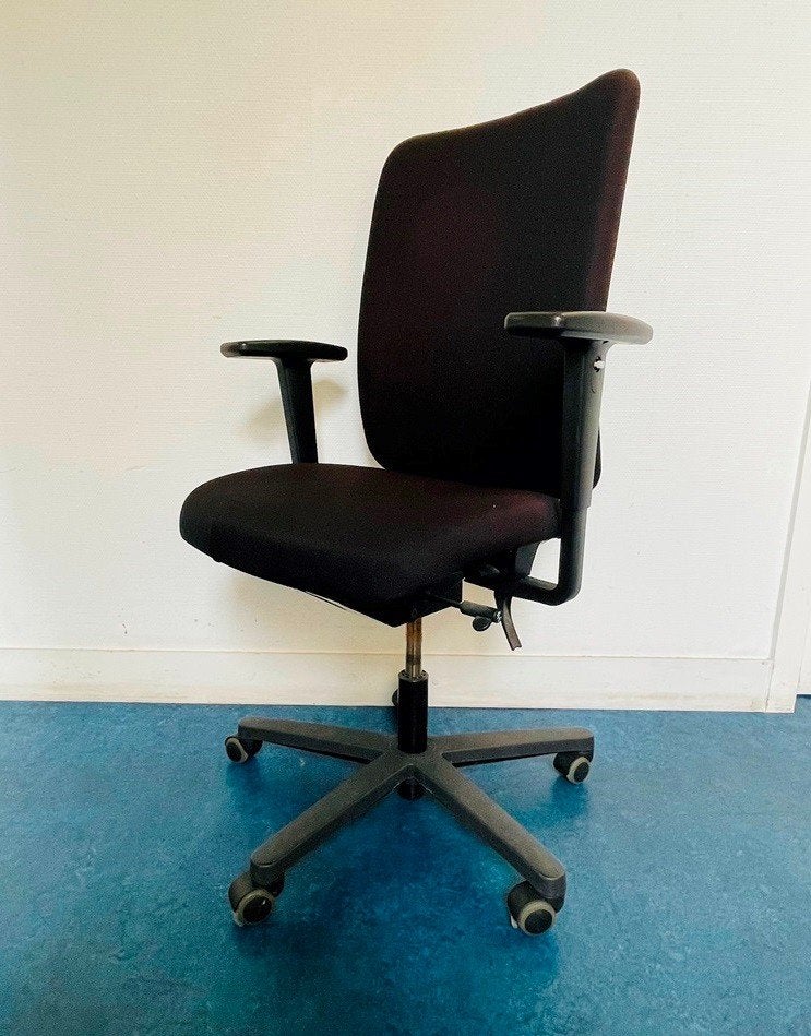+/- 80 Bureaustoelen Giroflex, Drabert, Dromeas @ OXFAM, Ophalen, Gebruikt, Bureaustoel