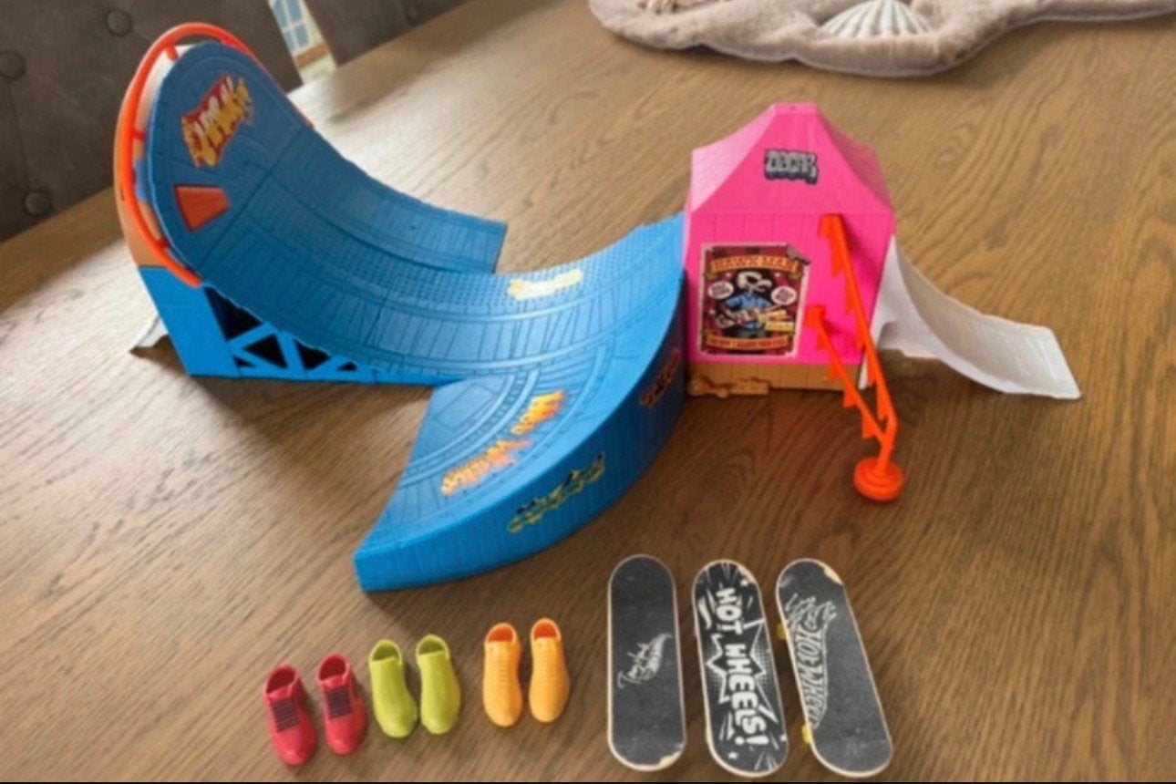 Hot Wheels skate pretpark, Kinderen en Baby's, Ophalen of Verzenden, Hot Wheels