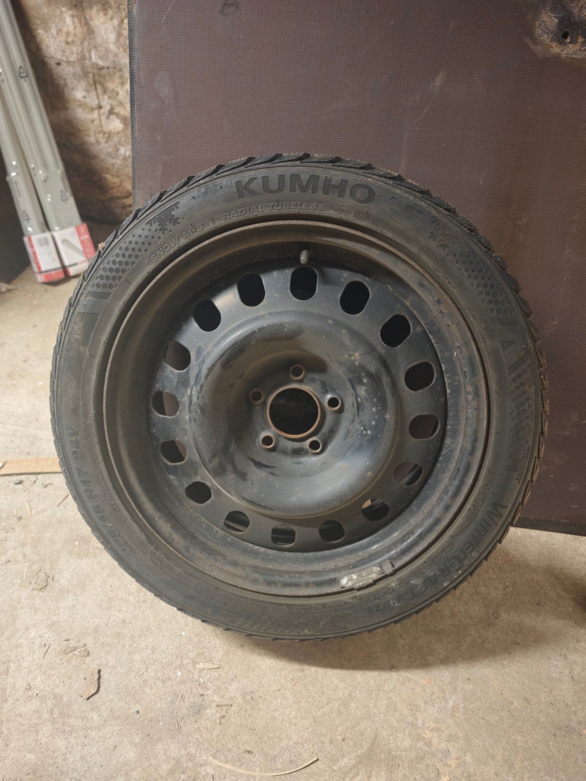 4roues Peugeot + pneus 225 45 R17 94V, Ophalen, Zo goed als nieuw