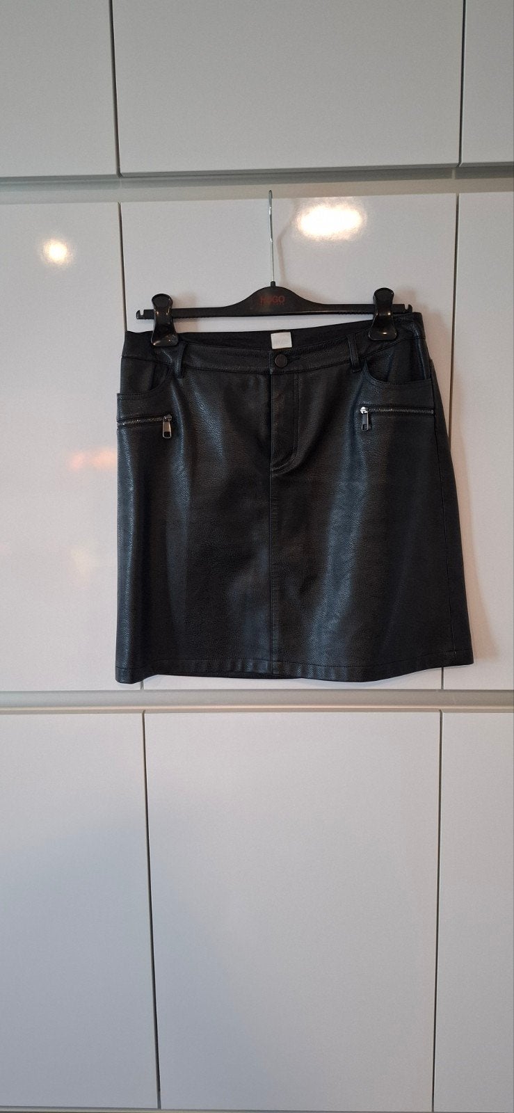 Jupe en cuir Hugo Boss pour femme taille L/40/12, Enlèvement ou Envoi
