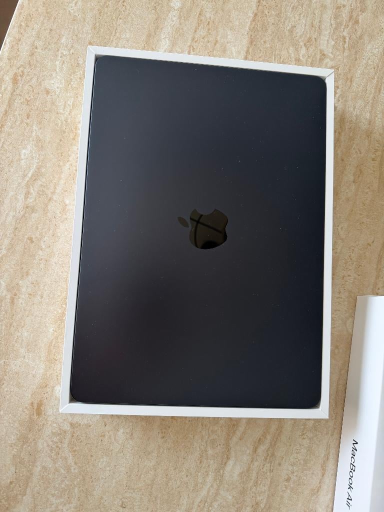 Macbook AIR M5 chip, Computers en Software, Qwerty, 13 inch, 512 GB, Nieuw