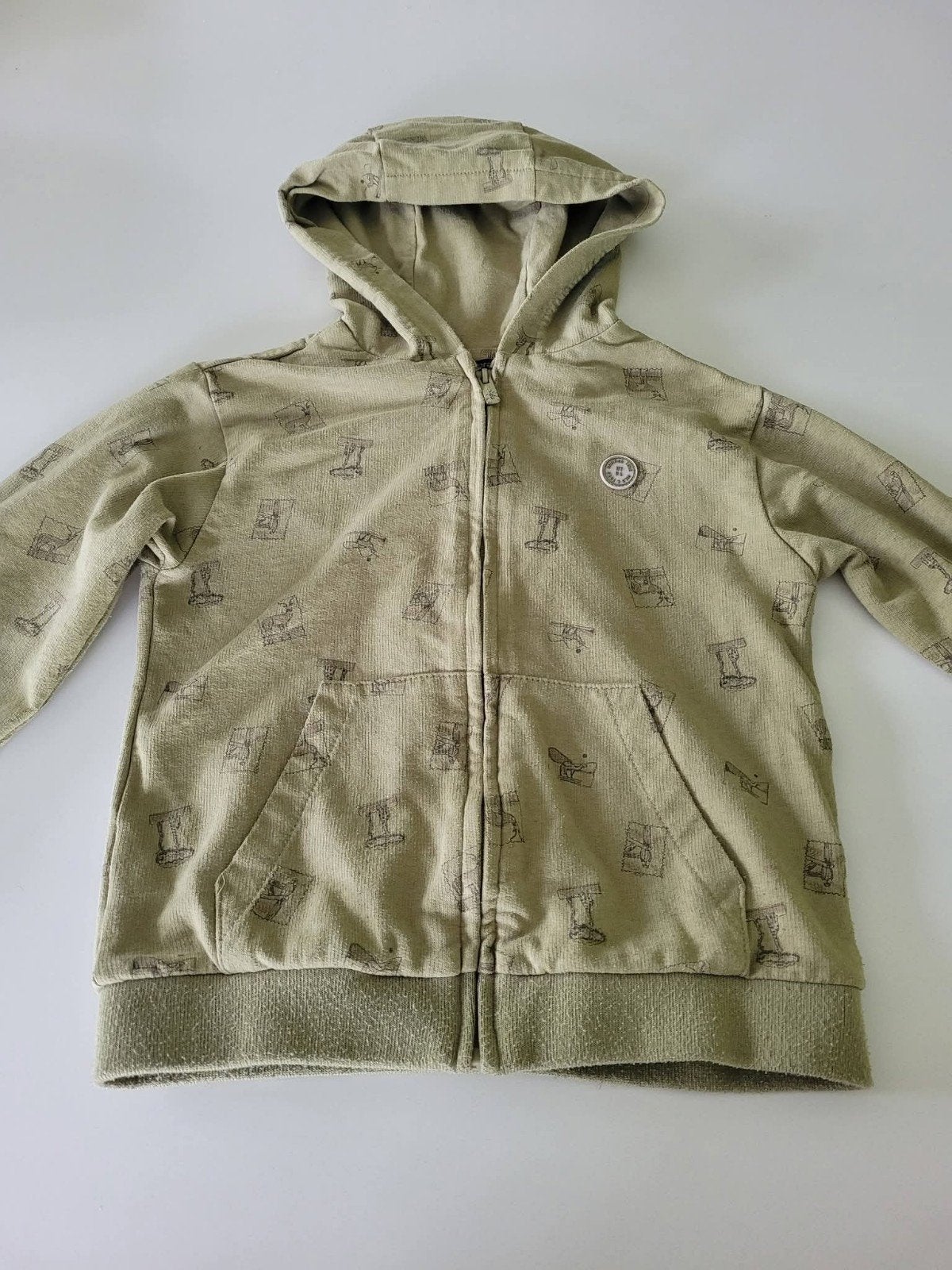 Groene hoodie met rits
Maat: 110
Merk: Mayoral, Ophalen