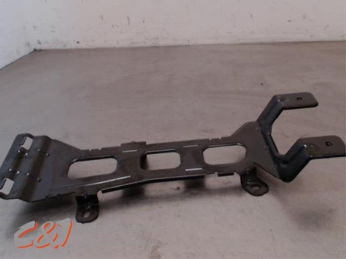 Bouclier thermique échappement d'un Mercedes Vito, 3 mois de garantie, Utilisé, -, -