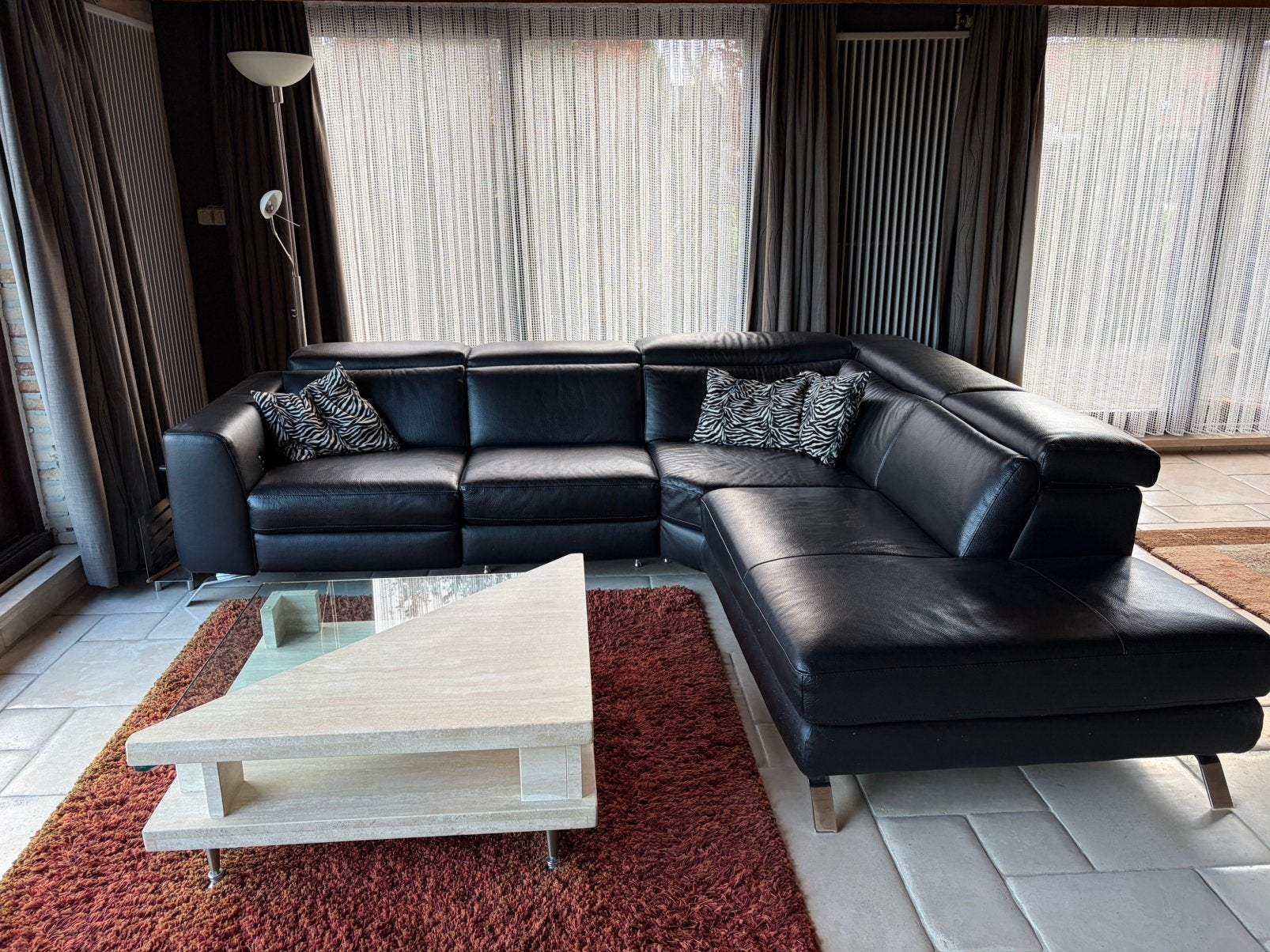Mooie zwart lederen hoeksalon, Ophalen, Zo goed als nieuw, Leer, Moderne stijl