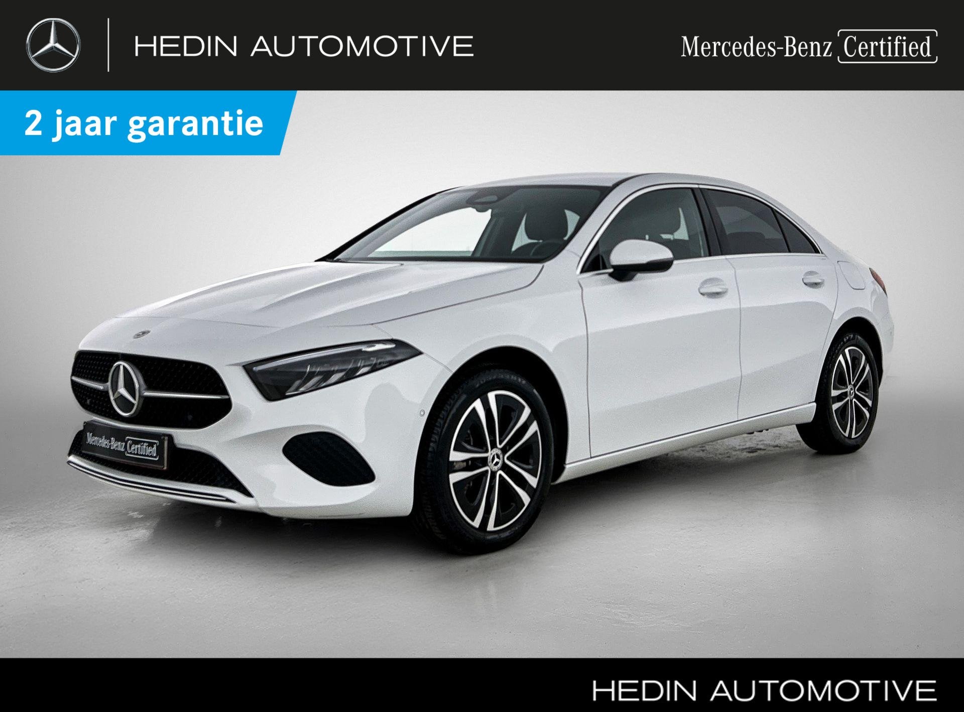 Mercedes-Benz A-klasse 250 e Berline Business Line Verwarmde, Autos, 16 kWh, Volant multifonction, 5 places, Automatique