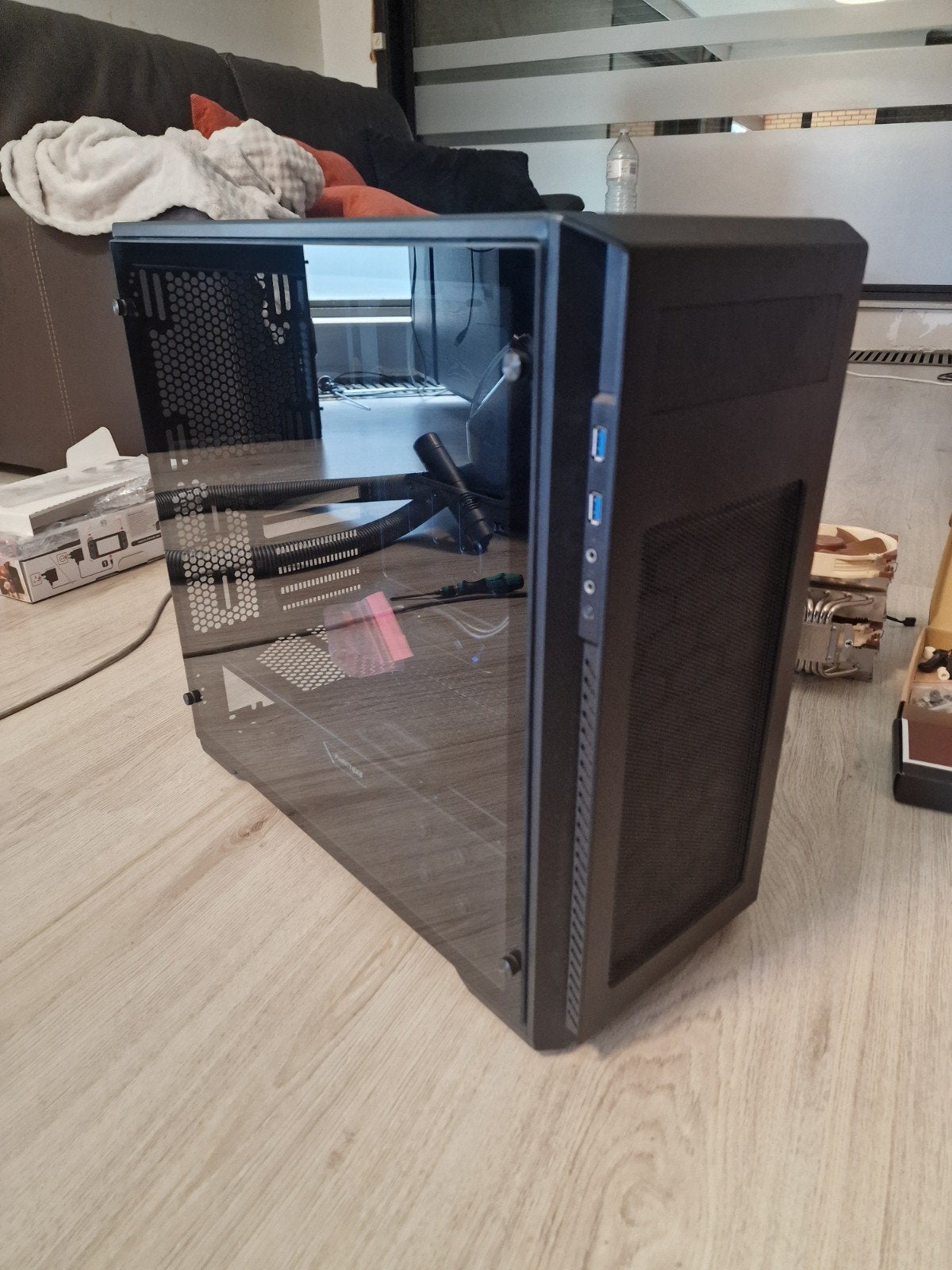Phanteks Enthoo Pro M, Ophalen