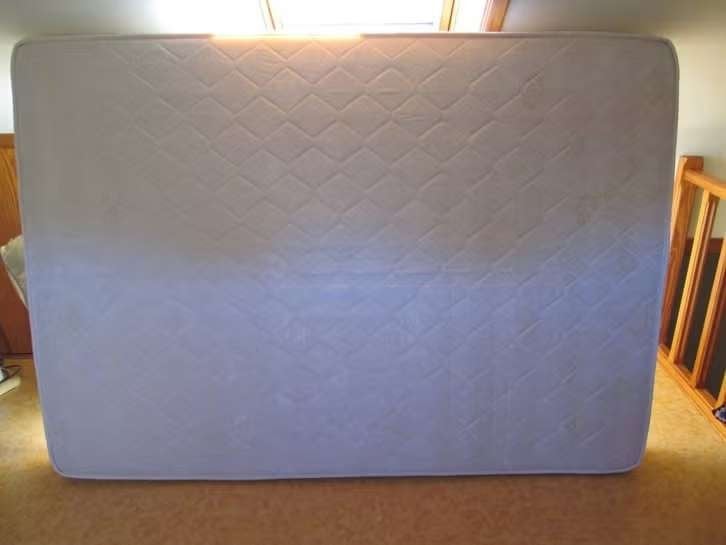 Matelas 140 cm x 190cm x 18cm, Matelas, 140 cm, Enlèvement, Utilisé