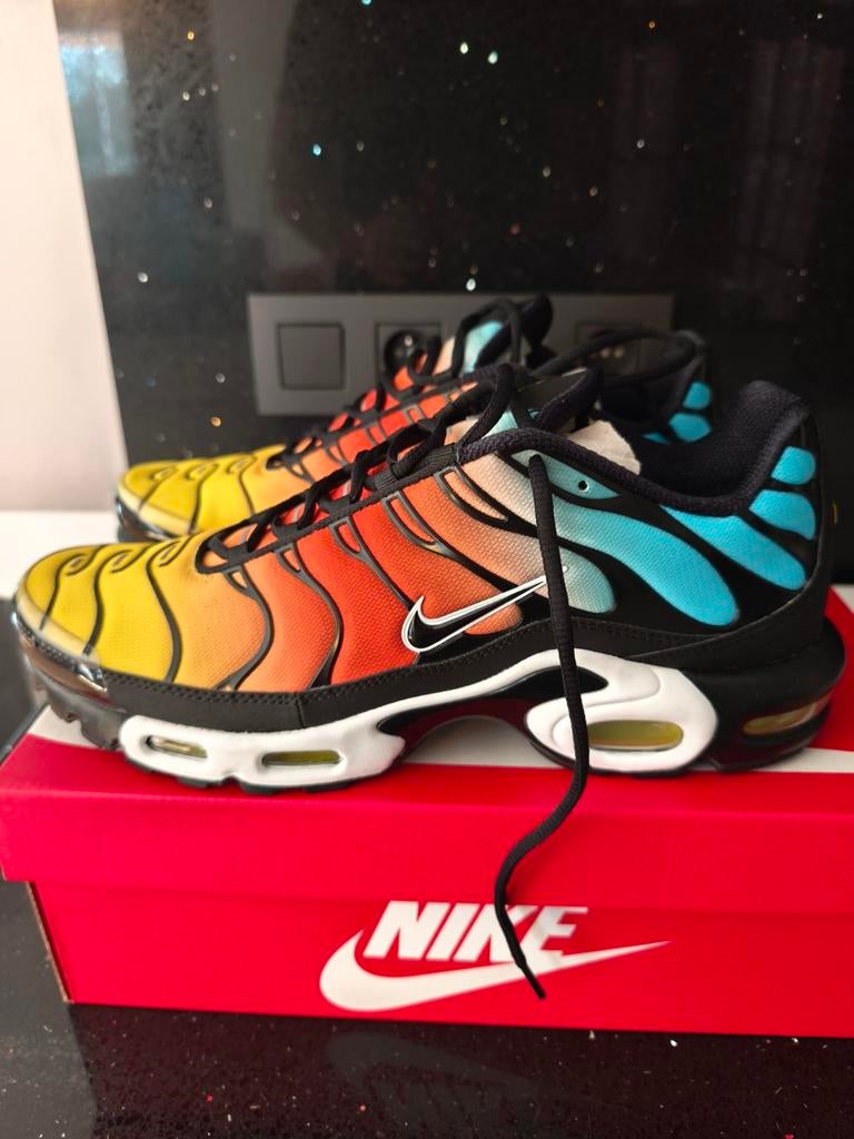 Nike Air Max Plus TN Sunset Baltic Blue neuves T46, Kleding | Heren, Schoenen, Ophalen