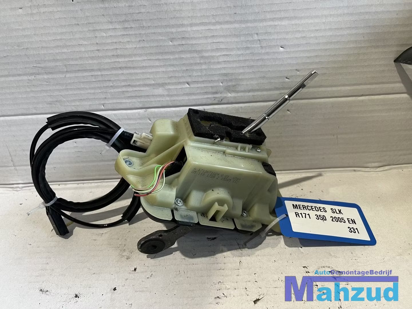 MERCEDES SLK R171 Selectie pook hendel 2005-2011 A1712671024, Auto-onderdelen, Gebruikt, Mercedes-Benz AG, Mercedes-Benz, Mercedesstrasse 120
70372  Stuttgart, DE