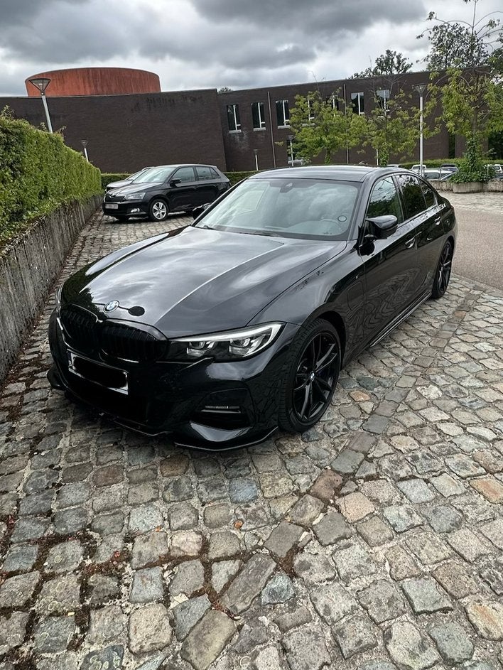 BMW 330e Plug-in Hybrid 10/2021 in perfect staat, Auto's, Automaat, Dealer onderhouden, Zwart, 5 zetels