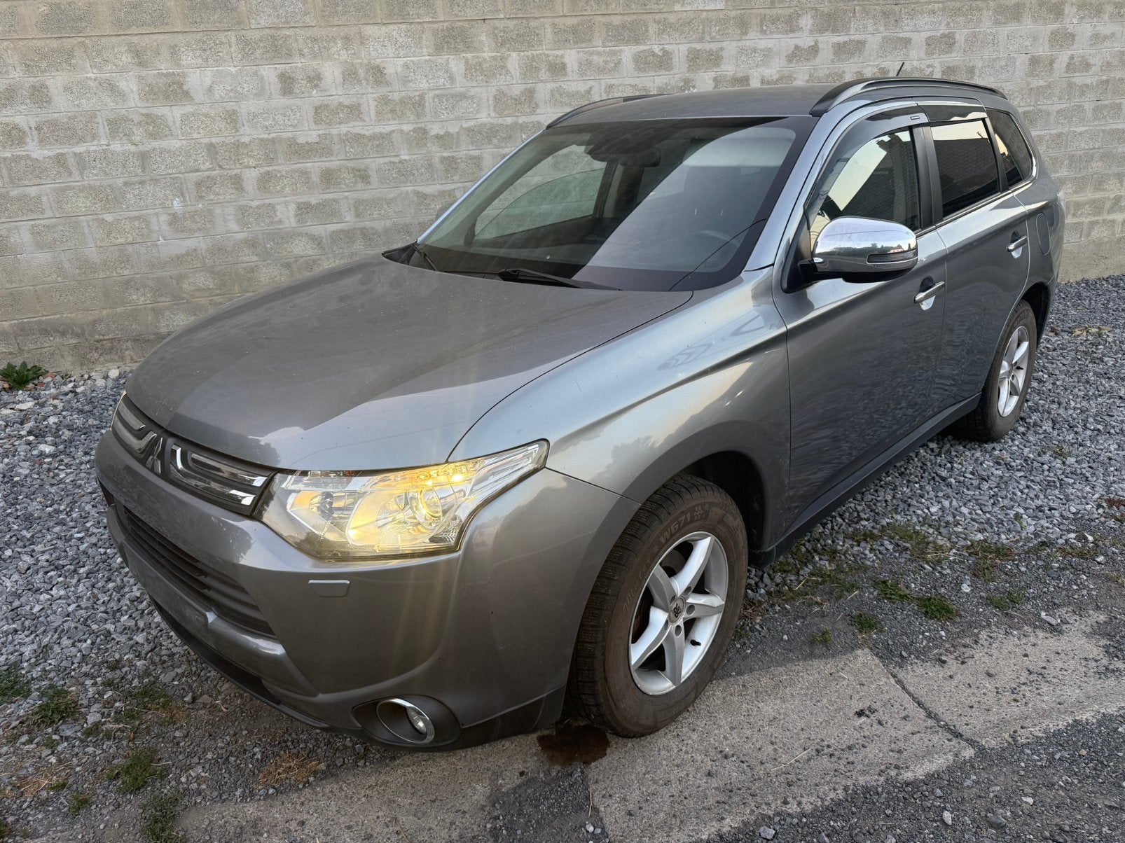 mitsubishi Outlander 7pl cuir  4x4 intens, Autos, Mitsubishi, Cuir, Achat, Outlander, Entreprise