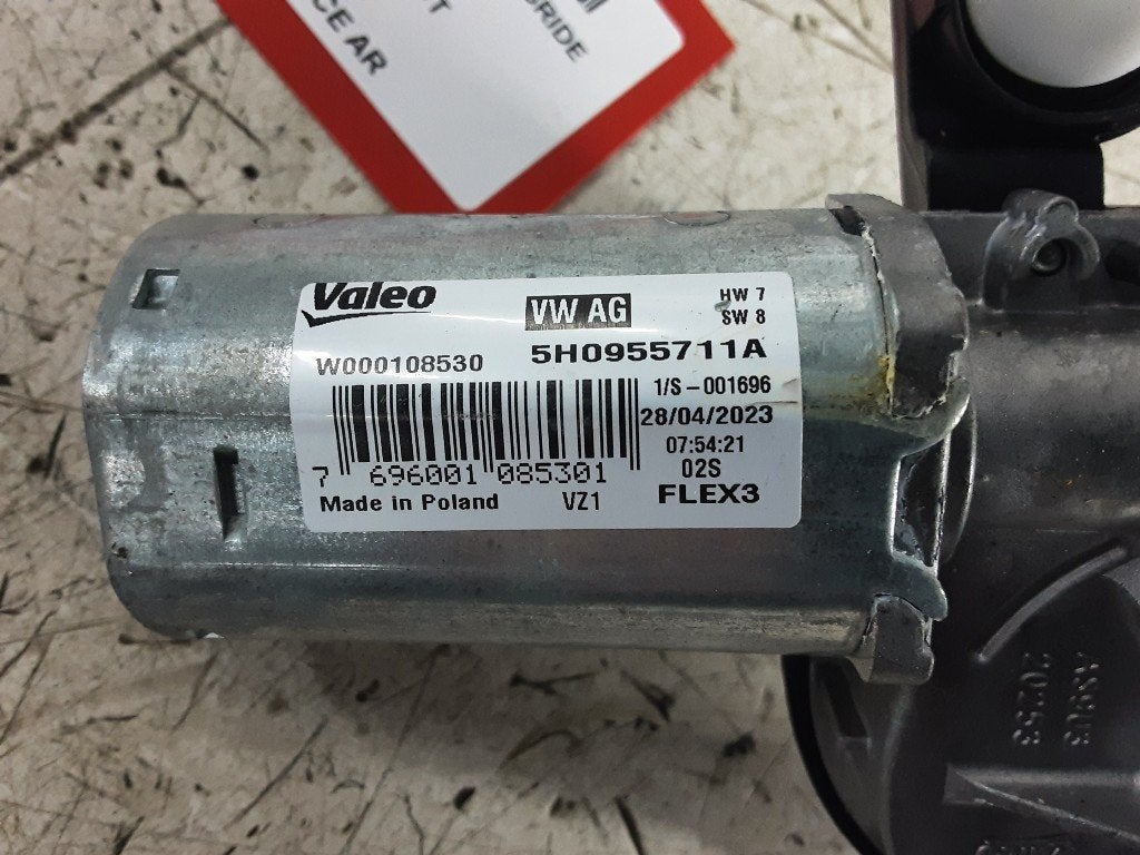 MOTEUR ESSUIE-GLACE ARRIÈRE Golf VIII (CD1) (5H0955711A), Volkswagen, Volkswagen AG, Utilisé, Kundenbetreuung@volkswagen.de