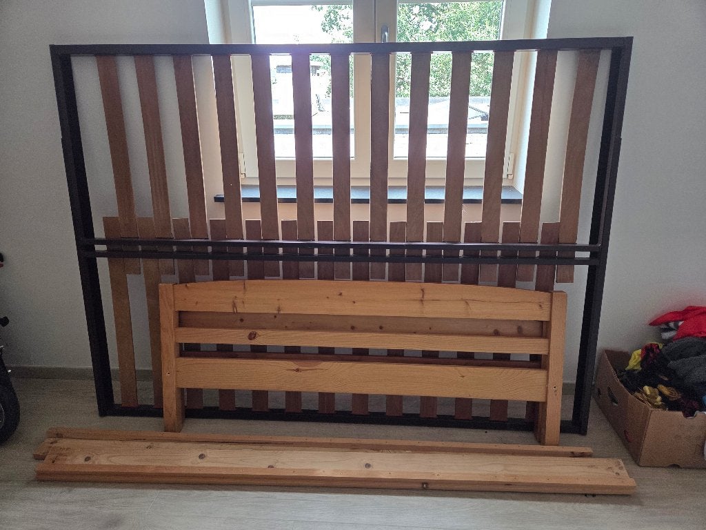 Bed, Huis en Inrichting, Slaapkamer | Bedden, Ophalen, Gebruikt, Bruin, 140 cm