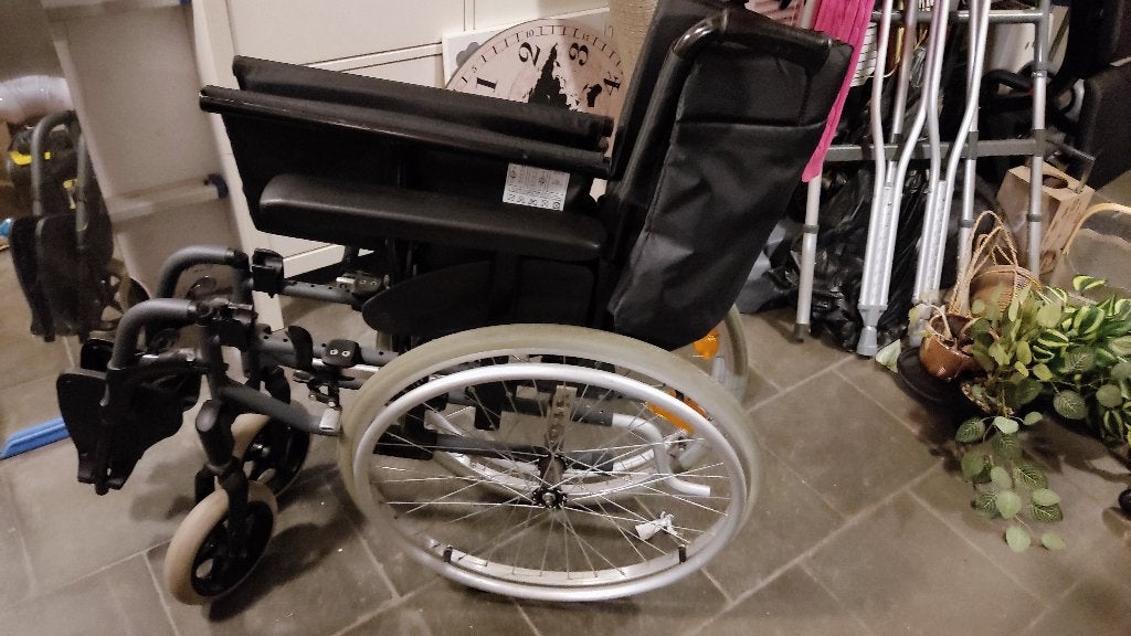 Invacare Action 3 NG handbewogen rolstoel, Divers, Enlèvement, Pliant, Utilisé, Fauteuil roulant manuel