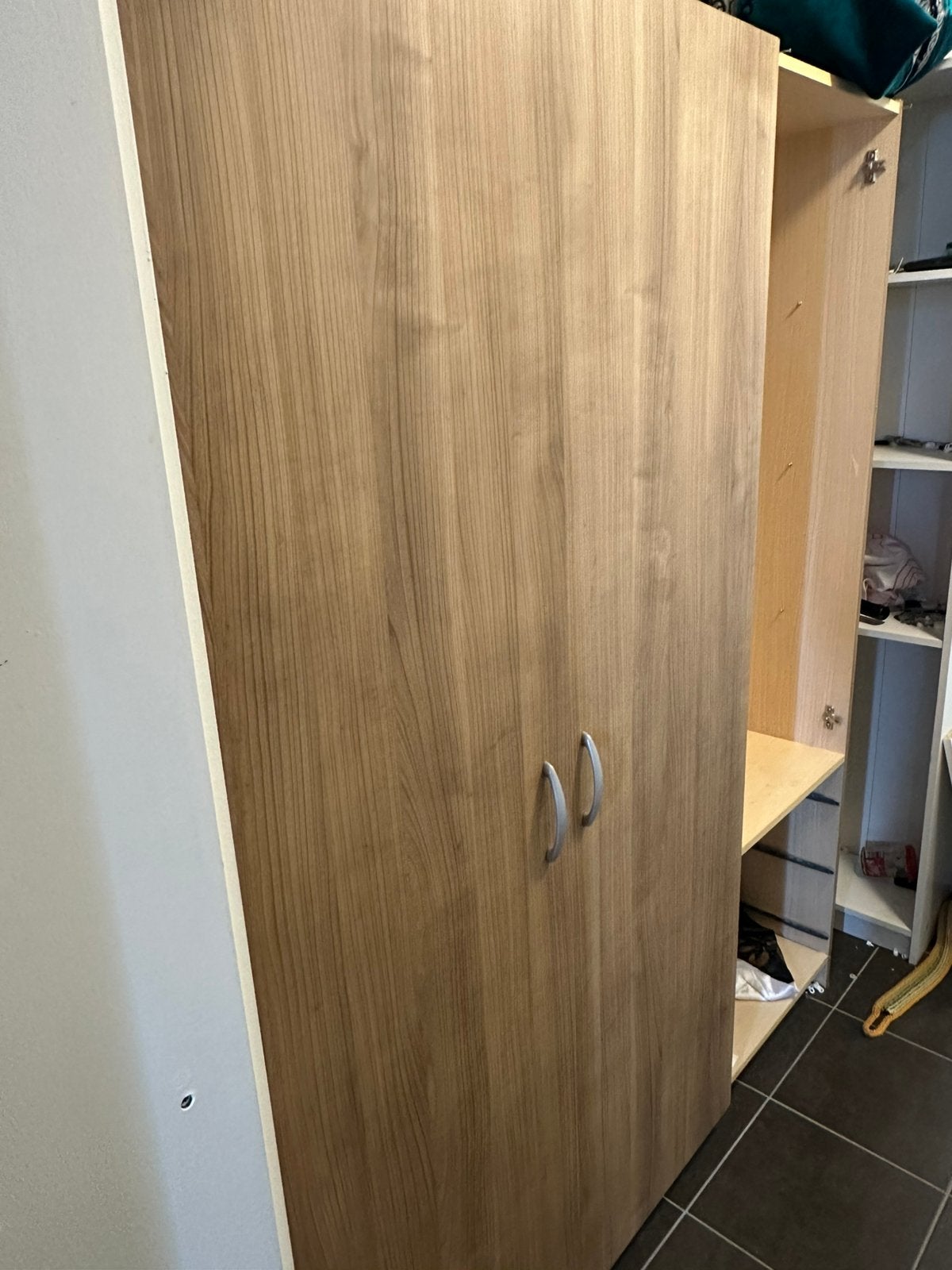 Kast leenbakker gratis, Enlèvement, Comme neuf