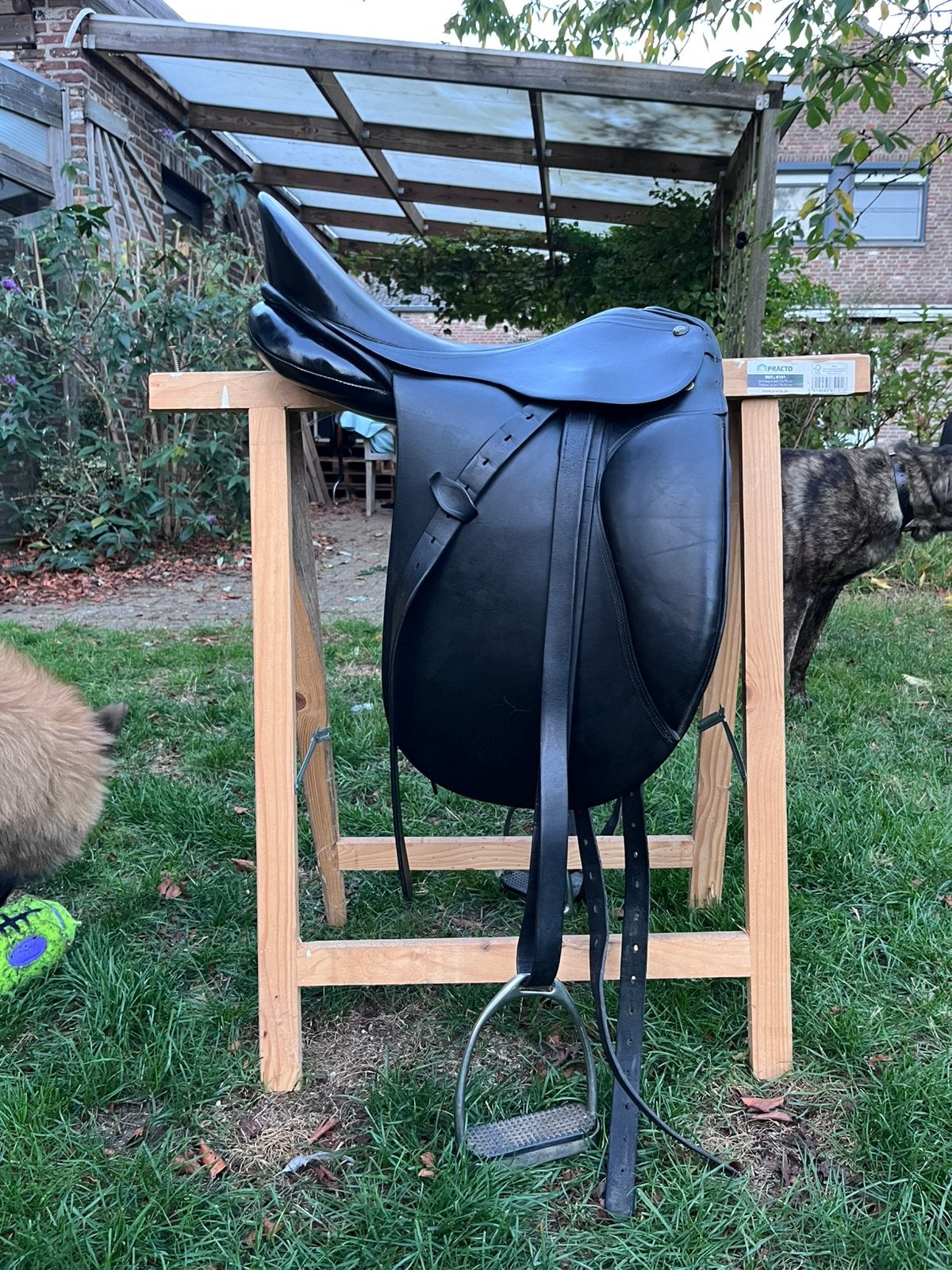 Henri de Rivel (HDR) Dressuurzadel – 17,5 inch, Enlèvement, Comme neuf, Dressage