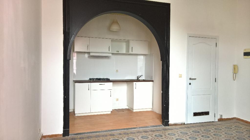Appartement met 1 slaapkamer te huur in Hoboken, Immo, Appartements & Studios à louer, Province d'Anvers, 35 à 50 m²