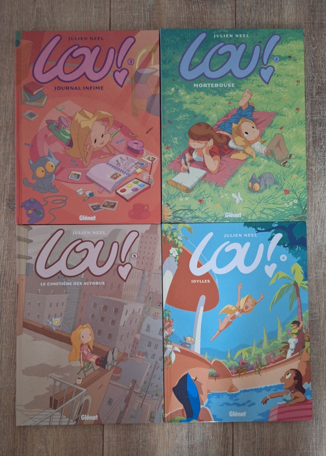 BD Lou tomes 1 à 4, Ophalen of Verzenden, Zo goed als nieuw