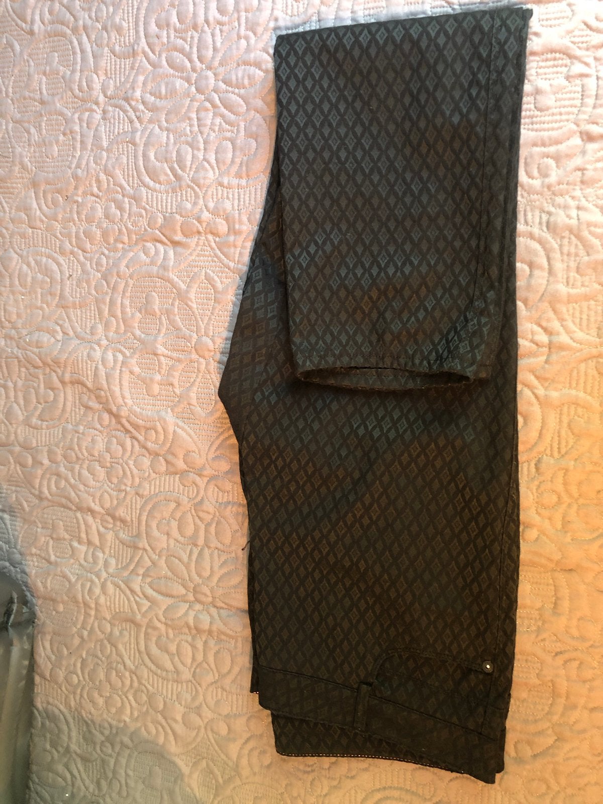 Zwarte geklede broek met patroon maat 44, Kleding | Dames, Broeken en Pantalons, Ophalen, Zwart, Maat 42/44 (L), Lang