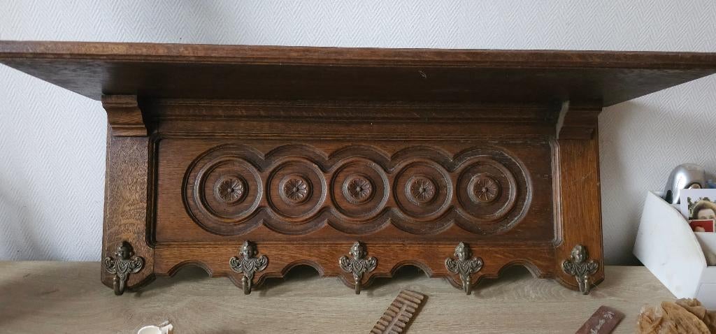 Porte-manteau mural Vintage ancien en bois sculpté., Enlèvement ou Envoi, Moins de 100 cm, Portemanteau mural, Utilisé