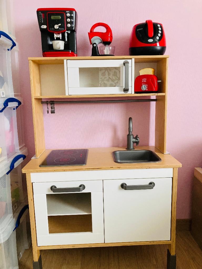 Houten keuken met acc, Kinderen en Baby's, Speelgoed | Houten speelgoed, Ophalen, Gebruikt, Meubelstuk of Keukentje